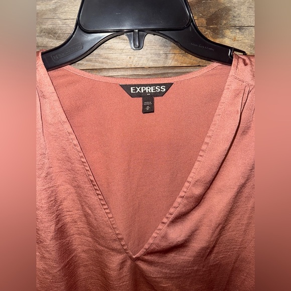 Express- women’s M- blouse 3/4 sleeve - Picture 2 of 5